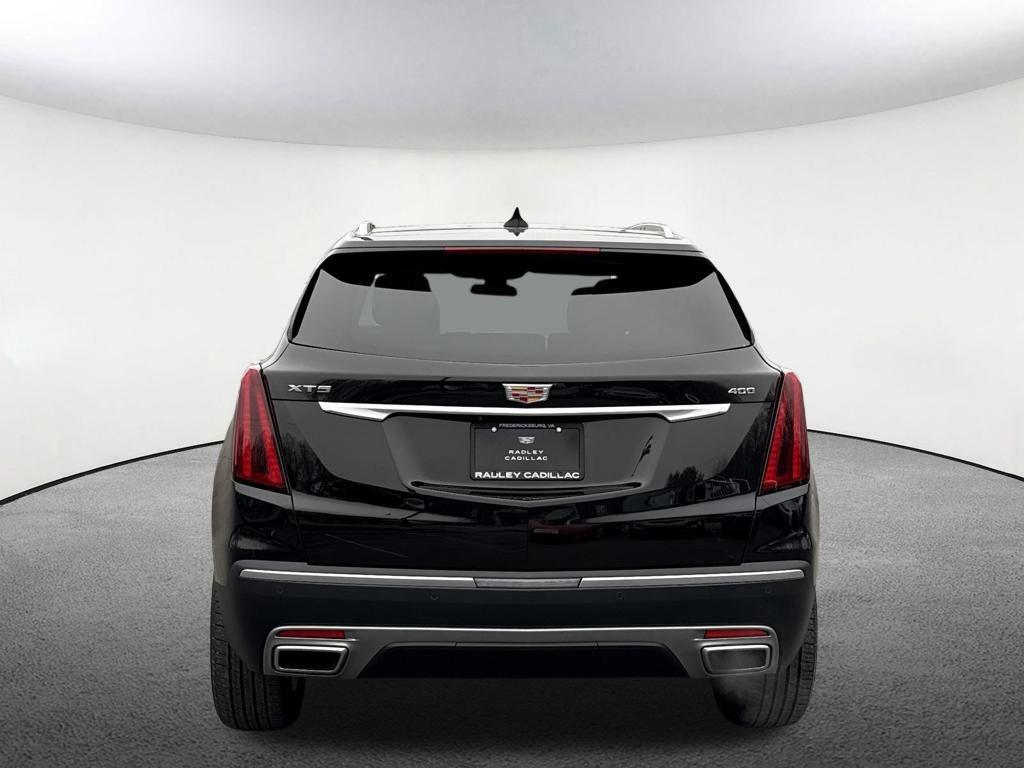 used 2025 Cadillac XT5 car, priced at $40,747