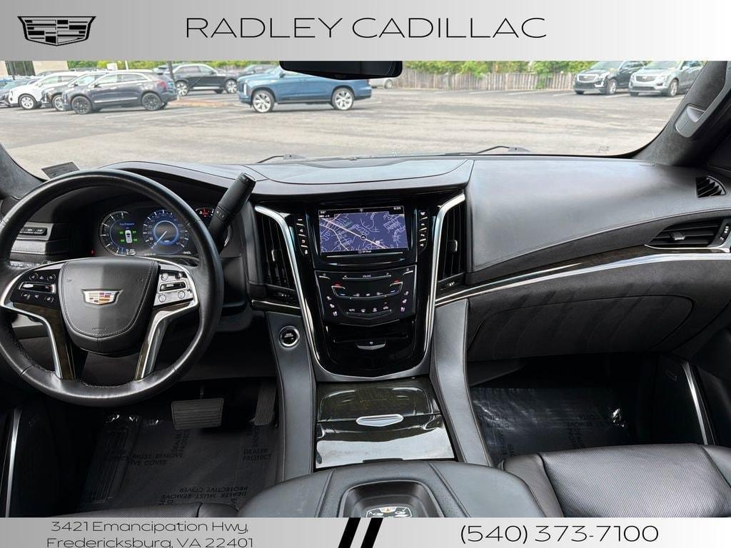 used 2020 Cadillac Escalade car, priced at $48,813