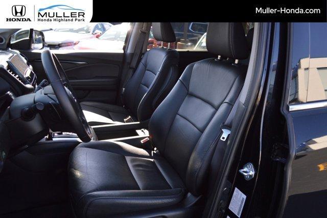 used 2022 Honda Pilot car, priced at $23,894