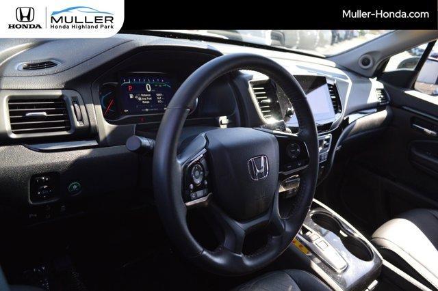 used 2022 Honda Pilot car, priced at $23,894