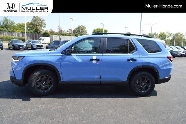 new 2025 Honda Pilot car, priced at $51,830