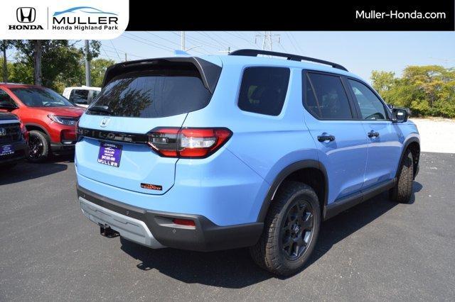 new 2025 Honda Pilot car, priced at $51,830