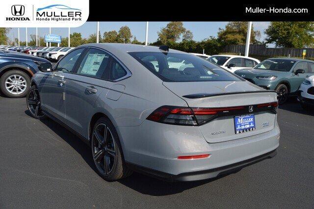 new 2025 Honda Accord Hybrid car, priced at $35,305