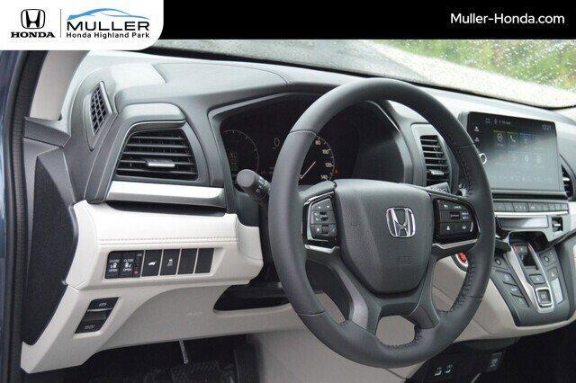 new 2026 Honda Odyssey car, priced at $44,290