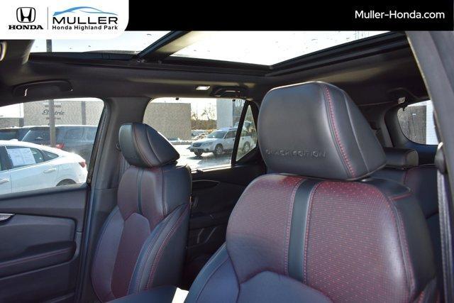 used 2025 Honda Pilot car, priced at $49,284
