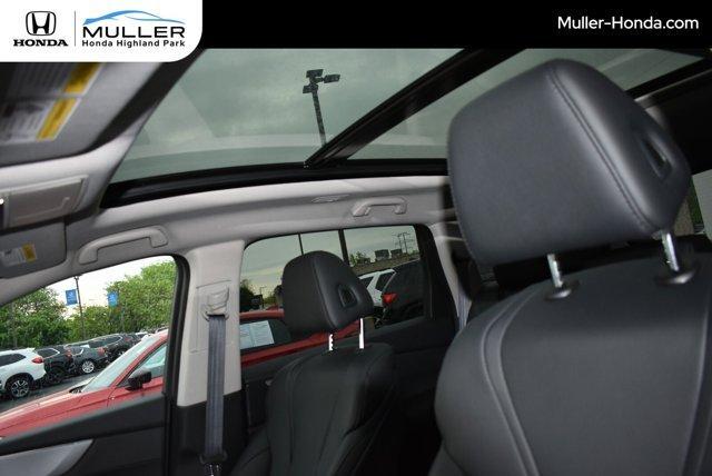 used 2024 Acura MDX car, priced at $41,271