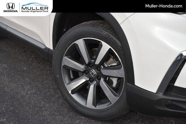 new 2025 Honda Pilot car, priced at $52,280