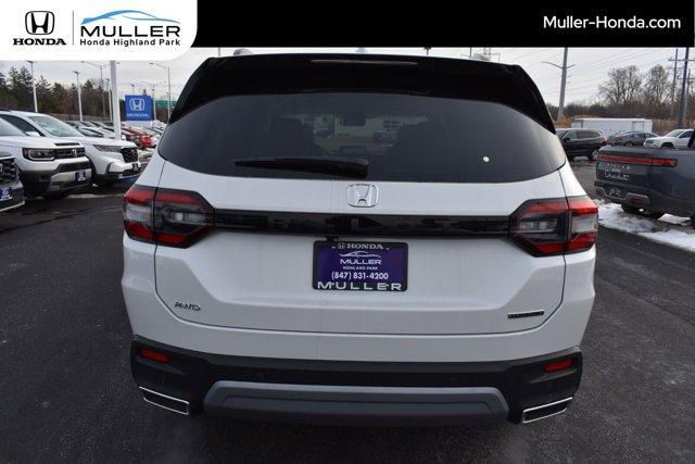 new 2025 Honda Pilot car, priced at $52,280