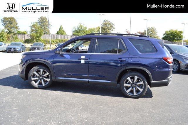 new 2025 Honda Pilot car, priced at $51,825