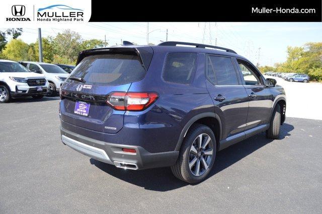 new 2025 Honda Pilot car, priced at $51,825
