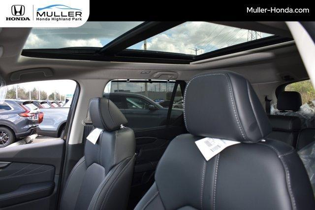 new 2026 Honda Pilot car, priced at $52,590