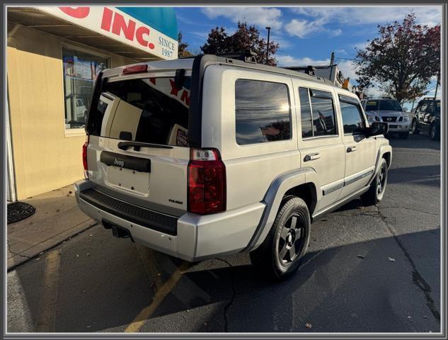 used 2010 Jeep Commander car, priced at $11,999