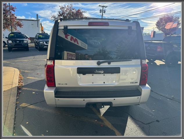used 2010 Jeep Commander car, priced at $11,999