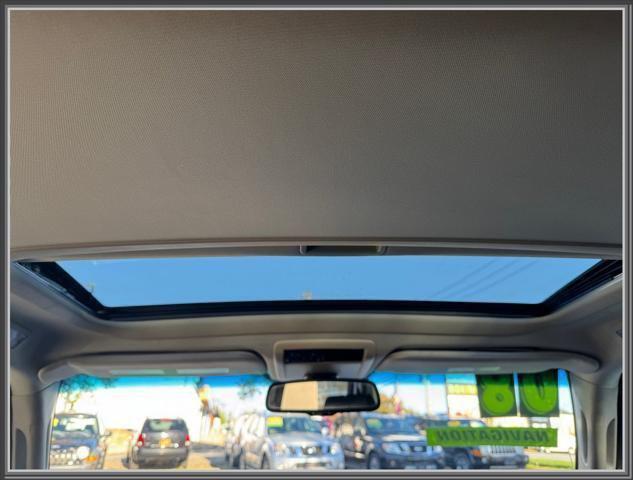 used 2008 Jeep Commander car, priced at $10,999