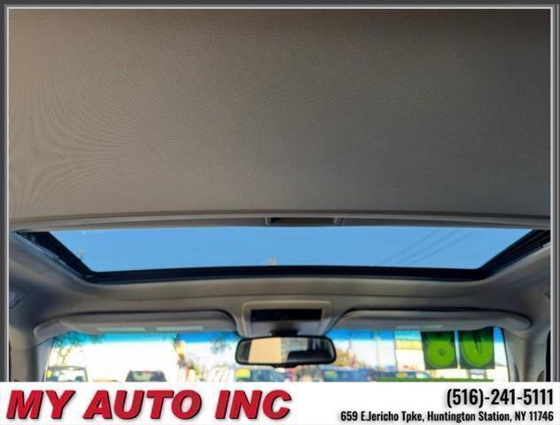 used 2008 Jeep Commander car, priced at $10,999