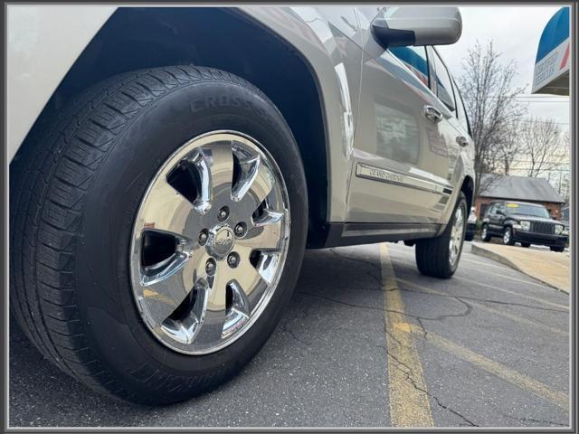 used 2010 Jeep Grand Cherokee car, priced at $10,499