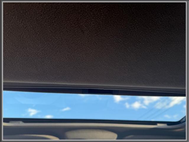 used 2011 Ford Expedition car, priced at $10,999