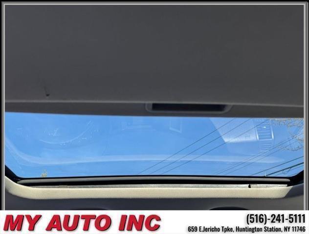 used 2010 Jeep Grand Cherokee car, priced at $8,999