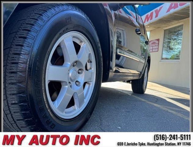 used 2010 Jeep Grand Cherokee car, priced at $8,999