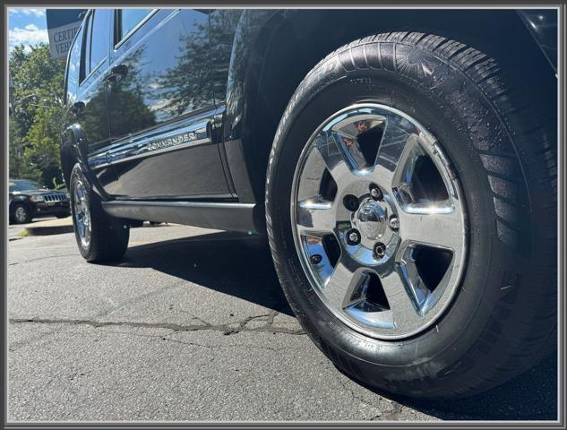 used 2008 Jeep Commander car, priced at $10,999