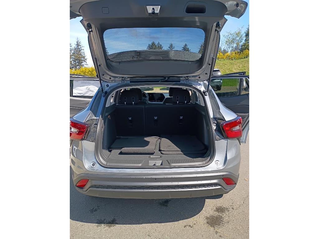 new 2026 Chevrolet Trax car, priced at $24,885