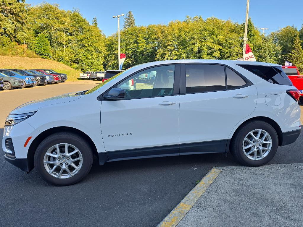 used 2022 Chevrolet Equinox car, priced at $21,099