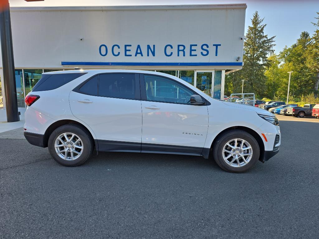 used 2022 Chevrolet Equinox car, priced at $21,099