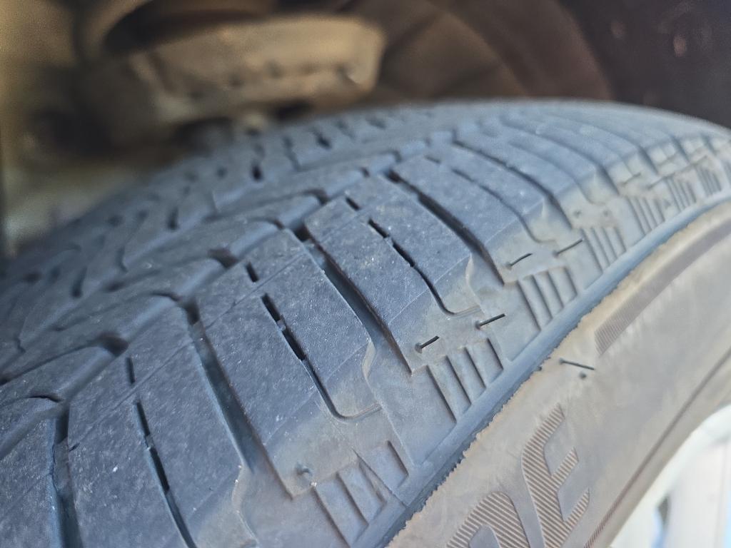 used 2022 Chevrolet Equinox car, priced at $21,099