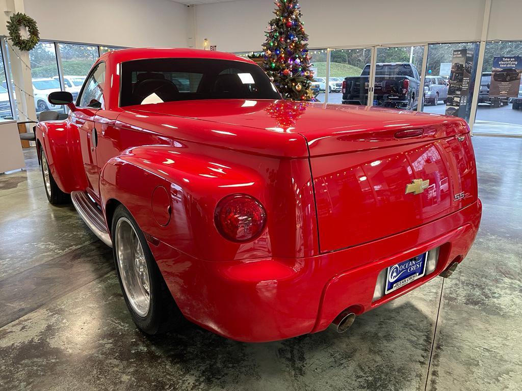 used 2005 Chevrolet SSR car, priced at $21,995