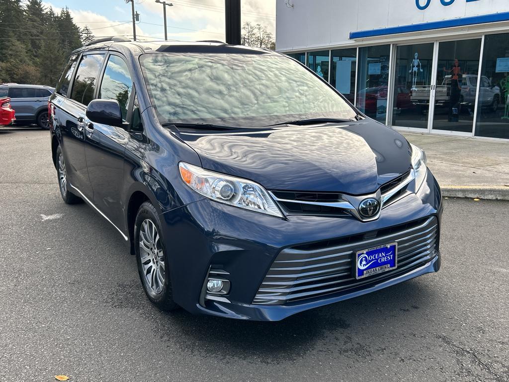 used 2020 Toyota Sienna car, priced at $33,832