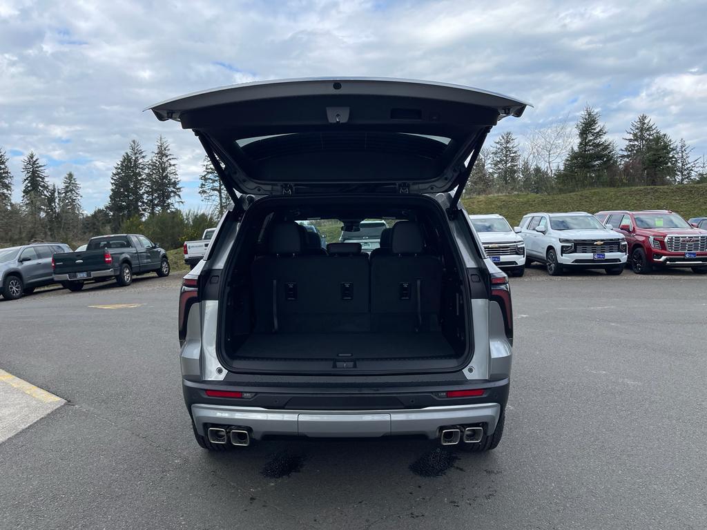 new 2026 Chevrolet Traverse car, priced at $52,945