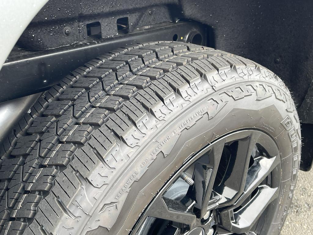 new 2025 Chevrolet Colorado car, priced at $48,665