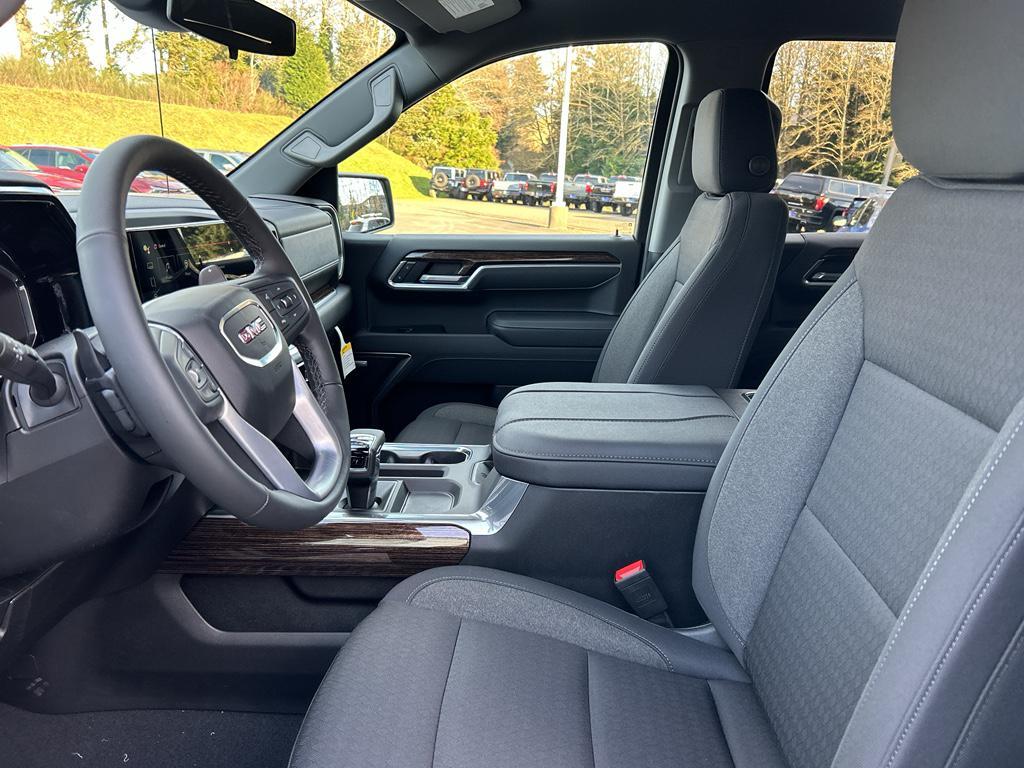 new 2026 GMC Sierra 1500 car, priced at $64,395