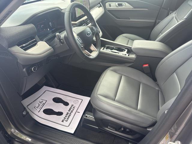 new 2025 Ford Explorer car, priced at $41,755