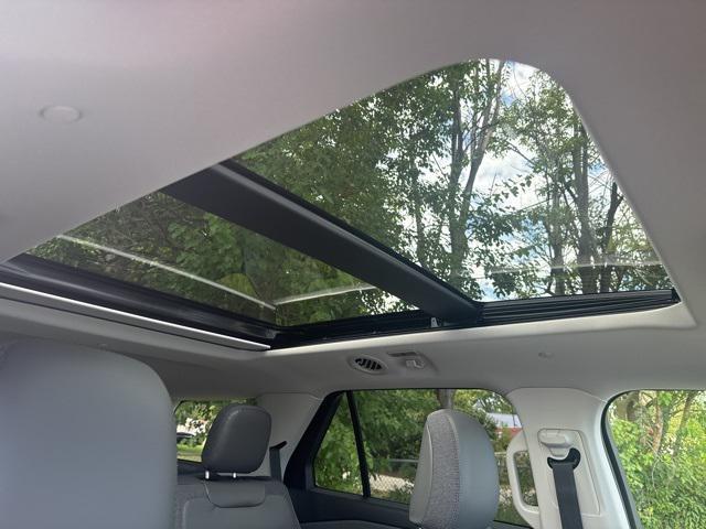 new 2025 Ford Explorer car, priced at $41,755