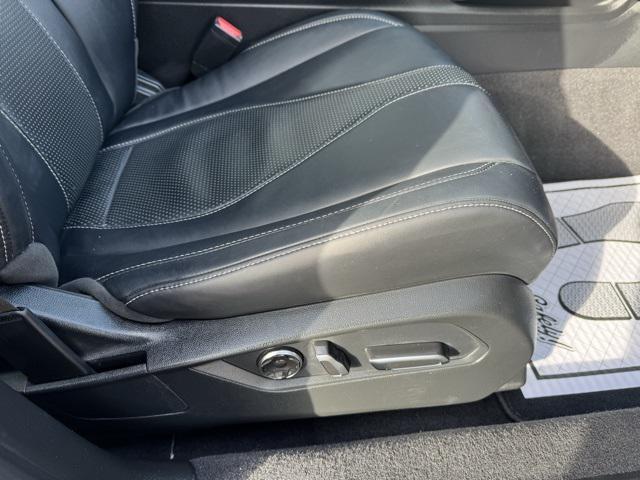 used 2025 Acura TLX car, priced at $35,451