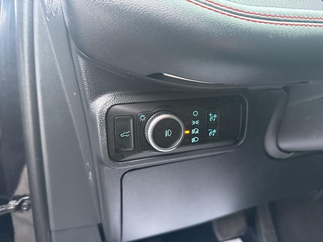 used 2025 Ford Explorer car, priced at $38,951