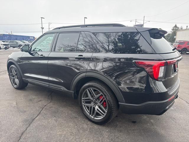 used 2025 Ford Explorer car, priced at $38,951