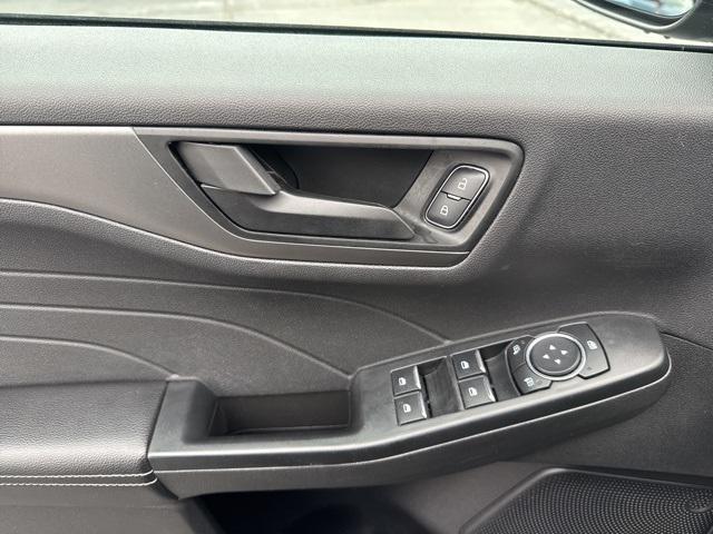 used 2025 Ford Escape car, priced at $20,951