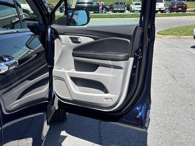 used 2023 Honda Ridgeline car, priced at $33,203