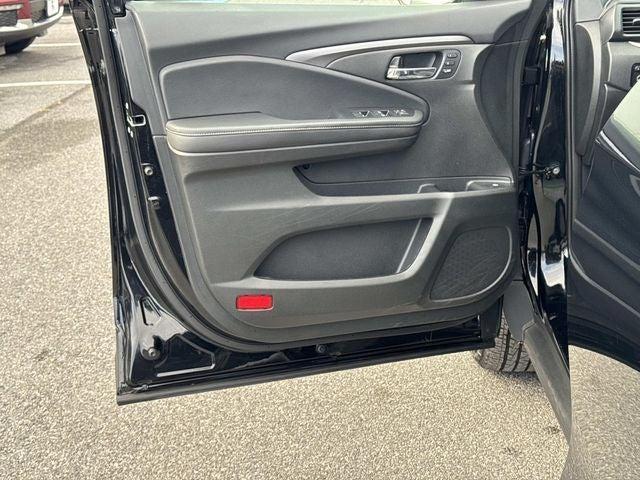 used 2024 Honda Ridgeline car, priced at $32,684