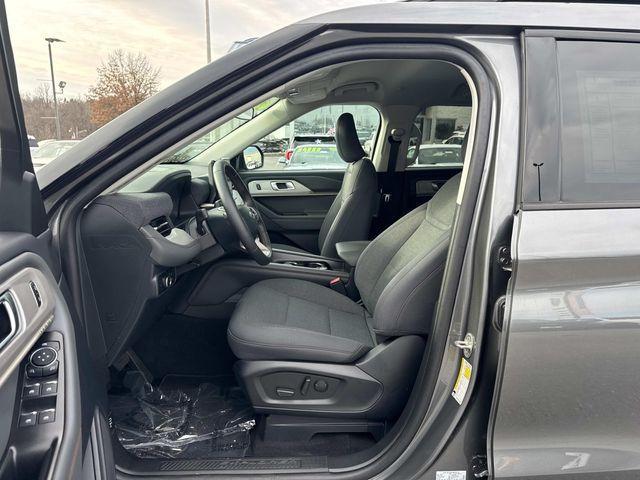 used 2025 Ford Explorer car, priced at $39,000