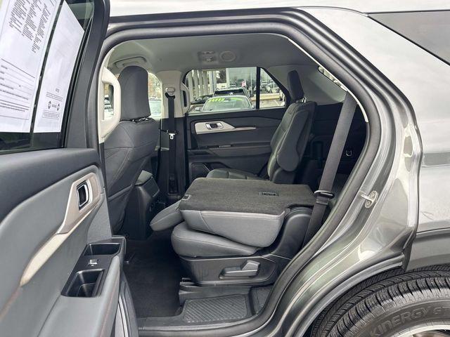 used 2025 Ford Explorer car, priced at $39,000