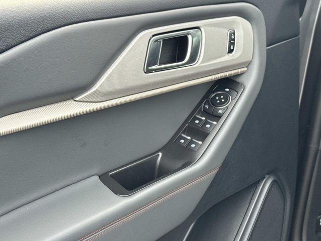 used 2025 Ford Explorer car, priced at $39,000