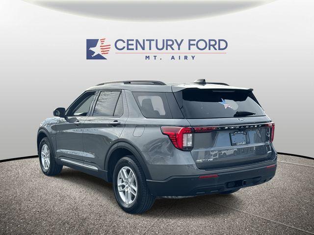 used 2025 Ford Explorer car, priced at $39,000