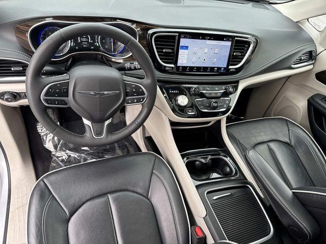 used 2024 Chrysler Pacifica car, priced at $28,988