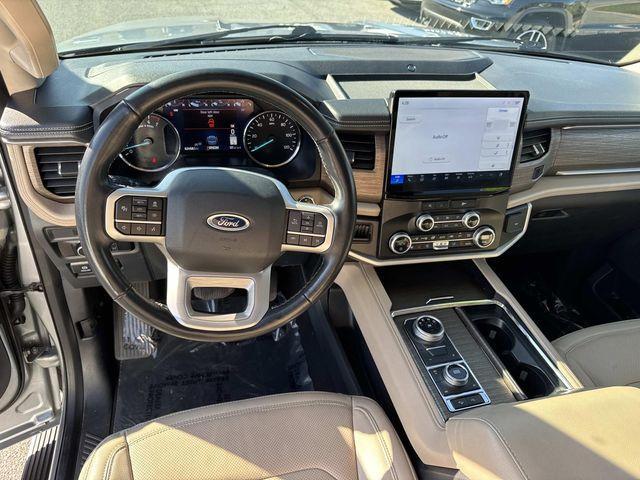 used 2024 Ford Expedition car, priced at $41,813