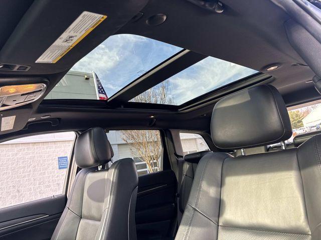 used 2020 Jeep Grand Cherokee car, priced at $19,618