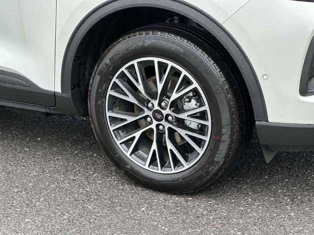 new 2024 Ford Escape car, priced at $36,000