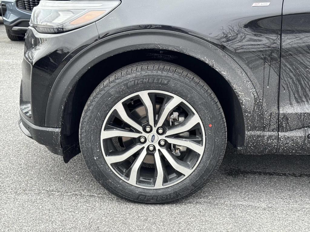 new 2026 Ford Explorer car, priced at $47,000